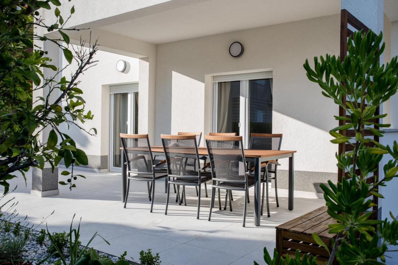 Peaceful Haven Near The Sea-Apartments Torlak Rab Banjol المظهر الخارجي الصورة